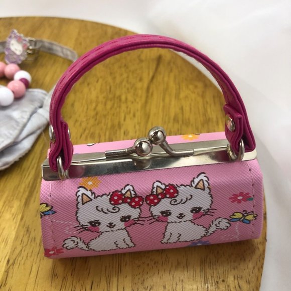 Lot of “Hello Kitty” Items - Picture 8 of 9
